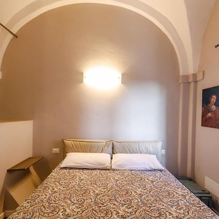 Porta Romana Elegant Apartments With Private Parking! 锡耶纳 外观 照片