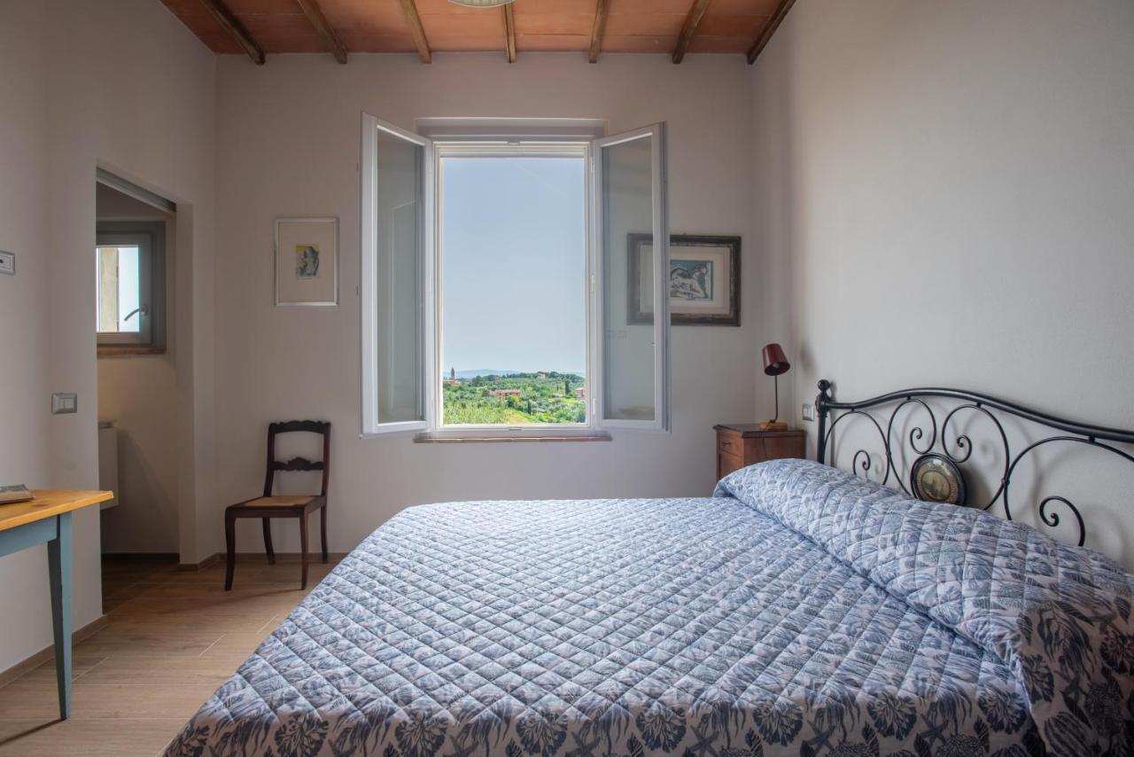 Porta Romana Elegant Apartments With Private Parking! 锡耶纳 外观 照片