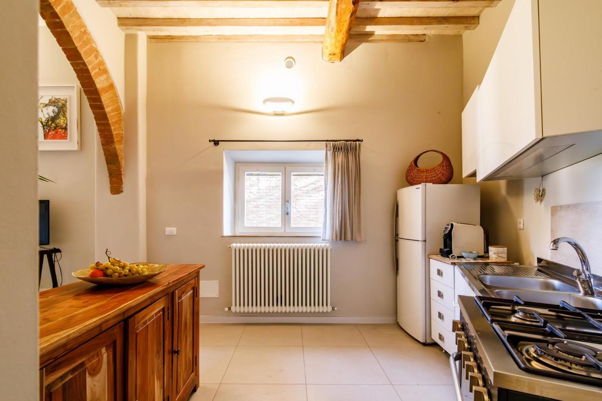 Porta Romana Elegant Apartments With Private Parking! 锡耶纳 外观 照片