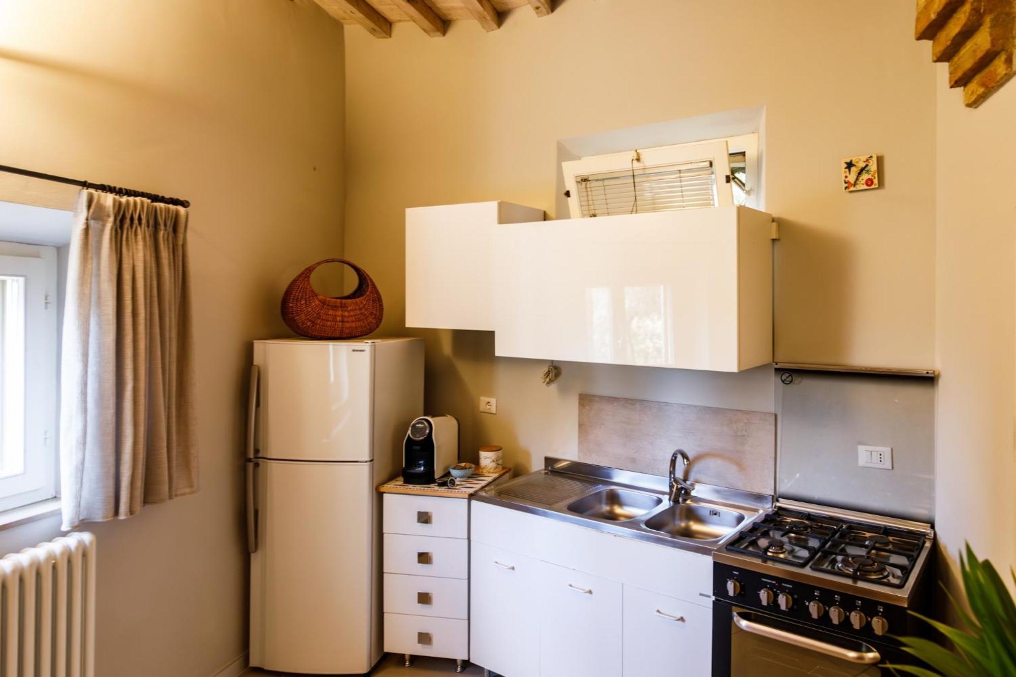 Porta Romana Elegant Apartments With Private Parking! 锡耶纳 外观 照片